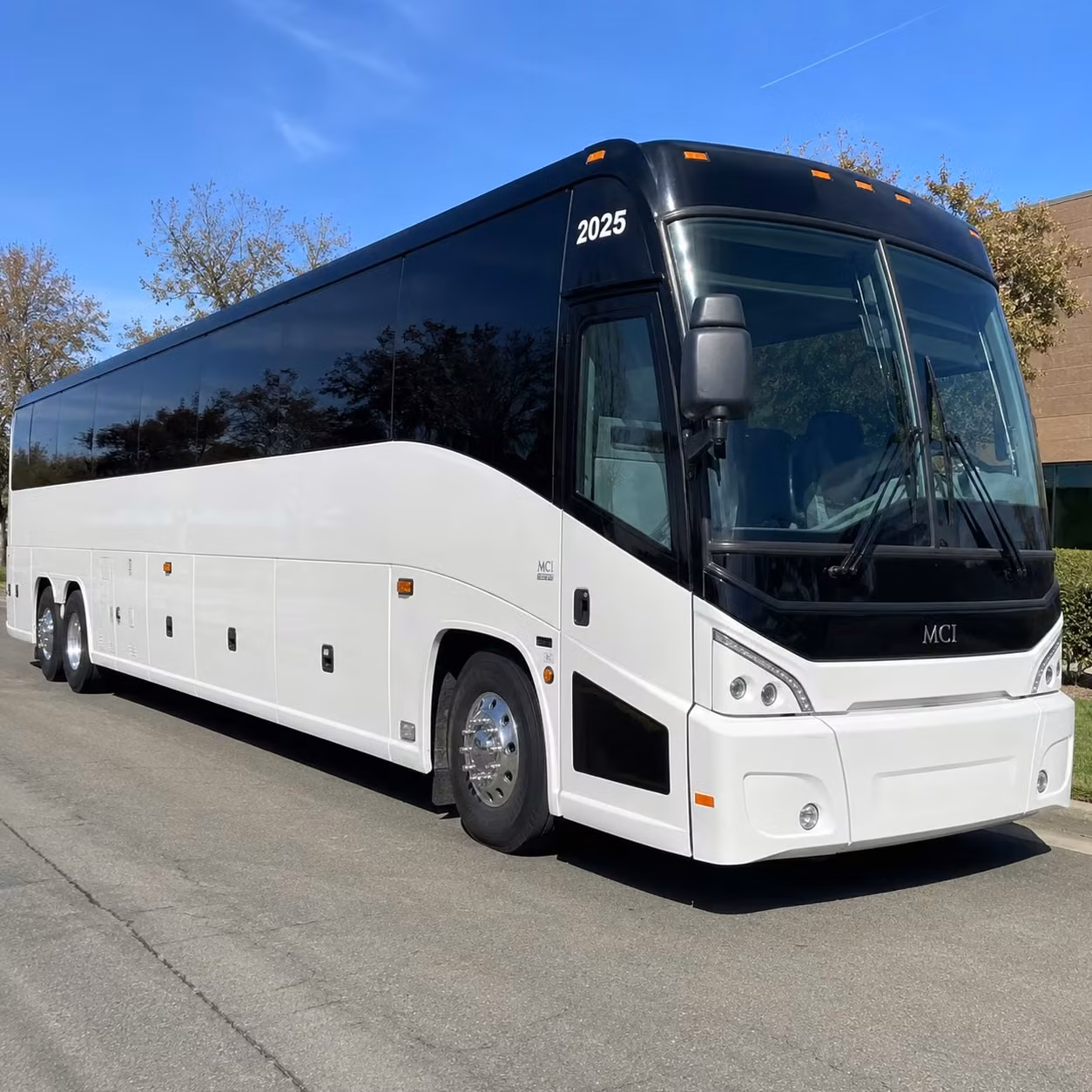 charter bus rentals for nampa corporate retreats and team building events
