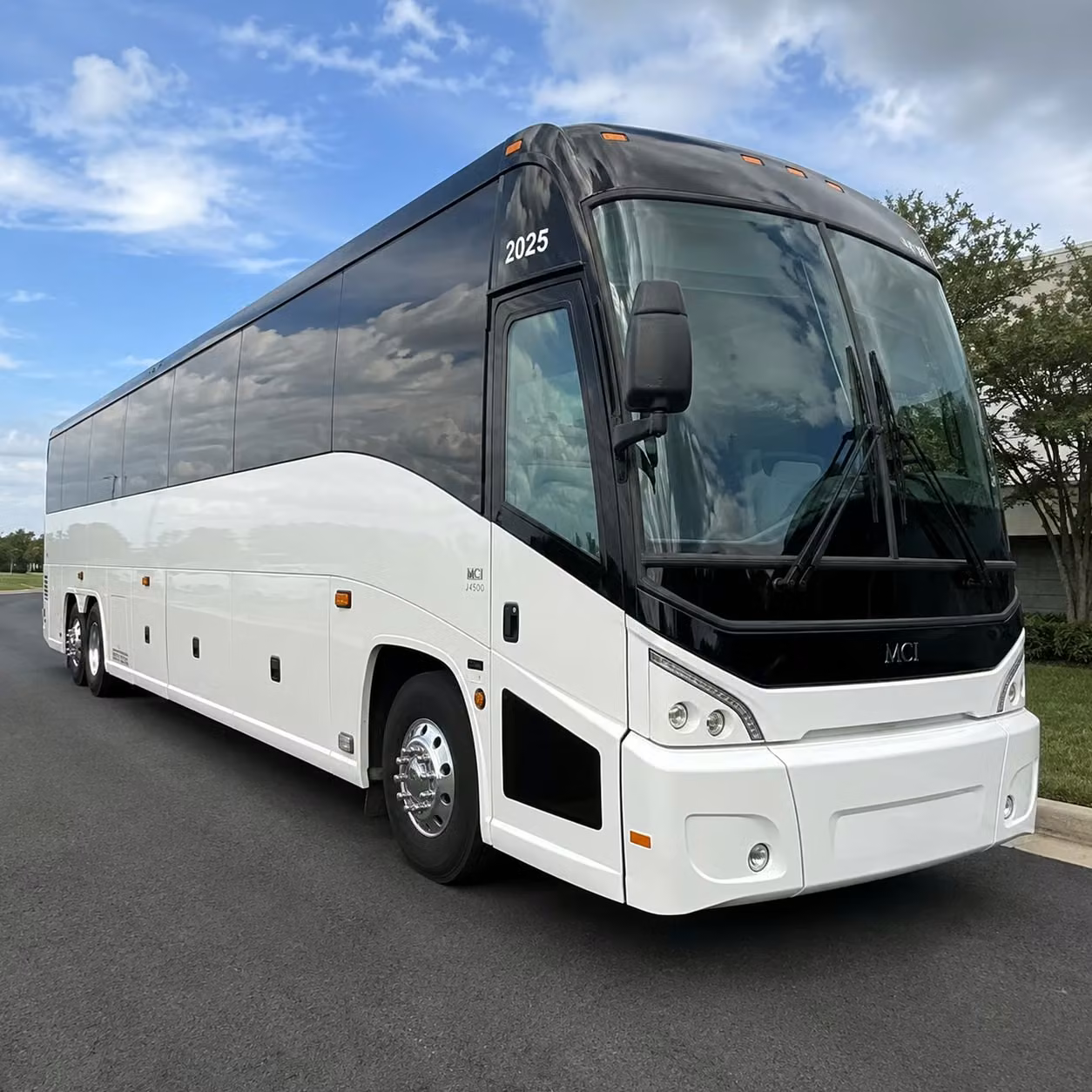 let charterbusnampa com handle the driving for bachelorette parties and birthday concert nights in nampa